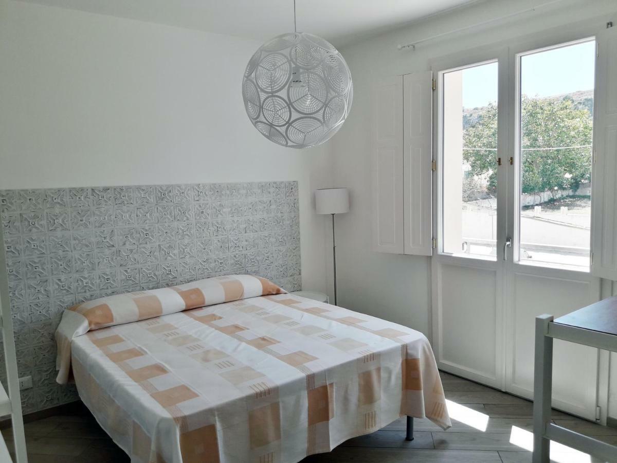 Morfino Vacanze Apartments سان فيتو لو كابو المظهر الخارجي الصورة